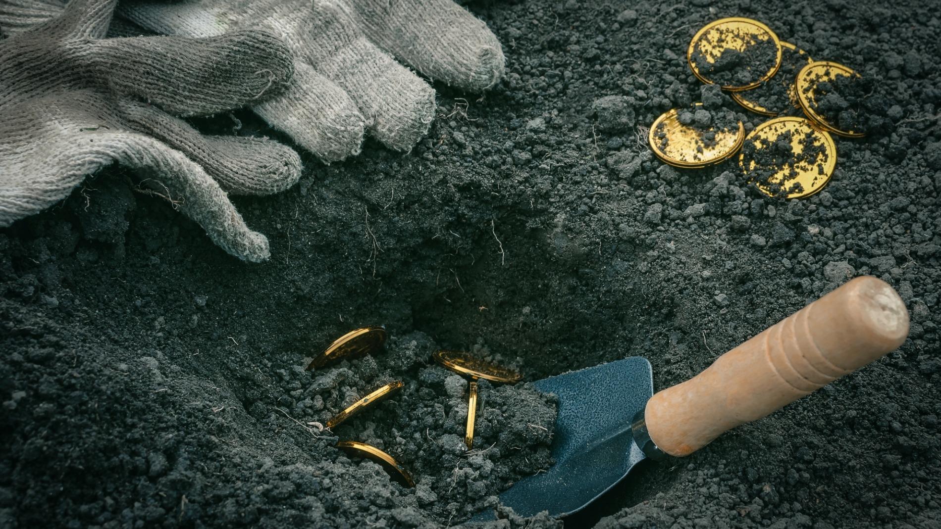 Tesouro misterioso de 400 anos é descoberto na Polônia