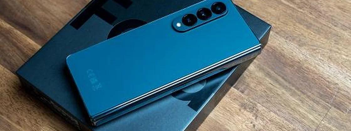 Celular dobrável 'triplo' poderá ser lançado pela Samsung em 2023